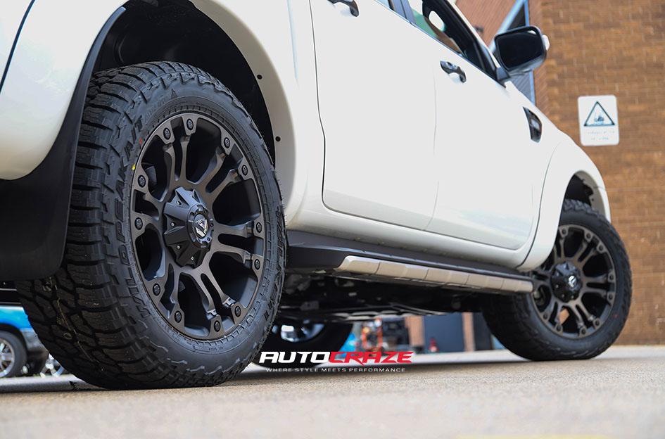 FORD-RANGER-VAPOR-BLACK-MACHINED-WITH-DARK-TINT